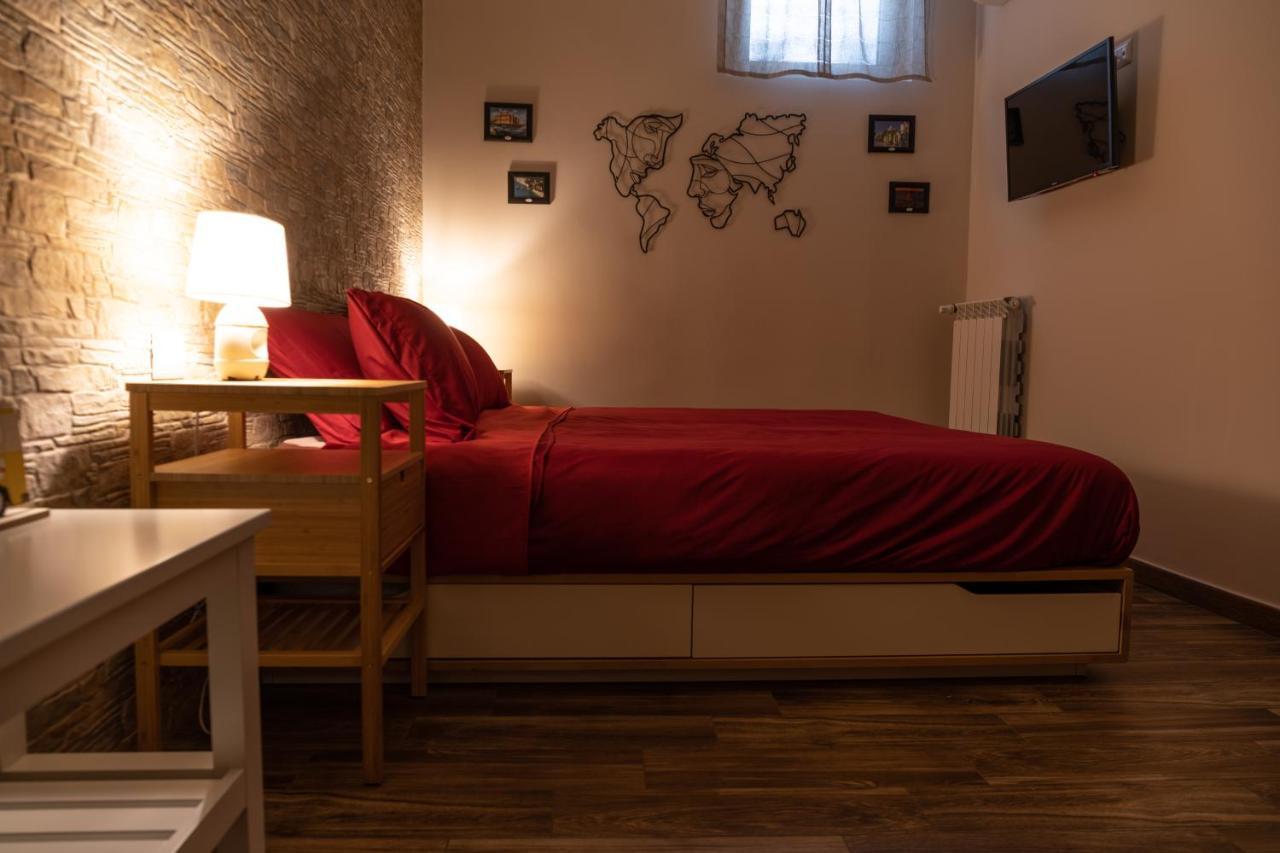 Tizzy Apartment & Rooms Bari Luaran gambar