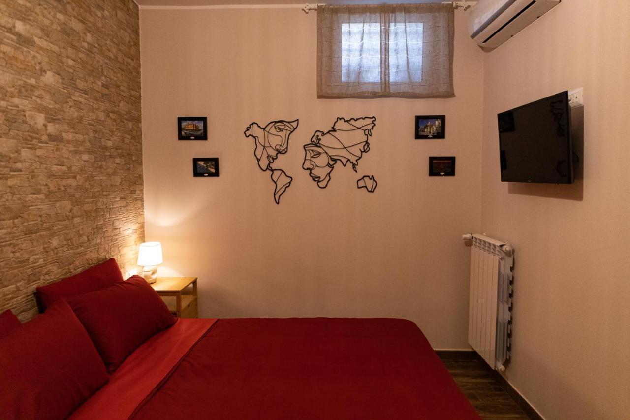 Tizzy Apartment & Rooms Bari Luaran gambar