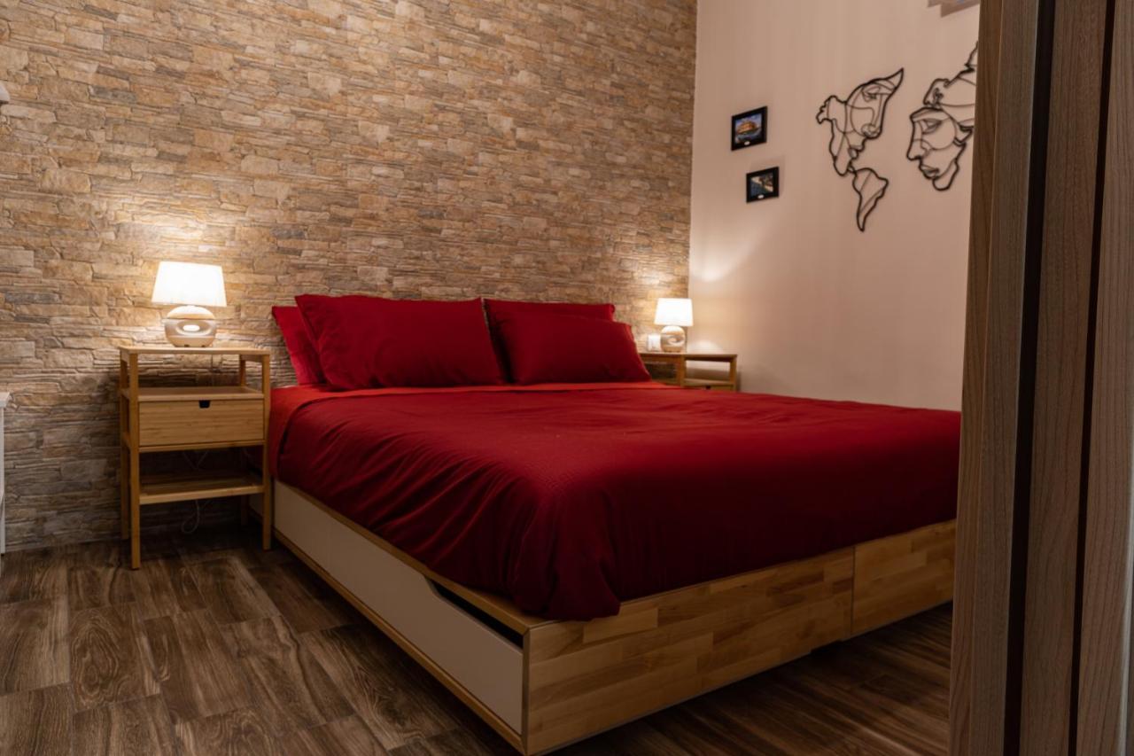 Tizzy Apartment & Rooms Bari Luaran gambar