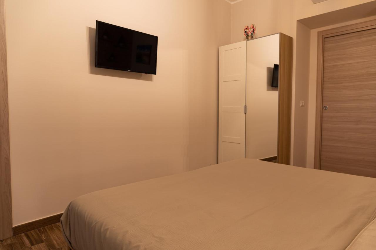 Tizzy Apartment & Rooms Bari Luaran gambar